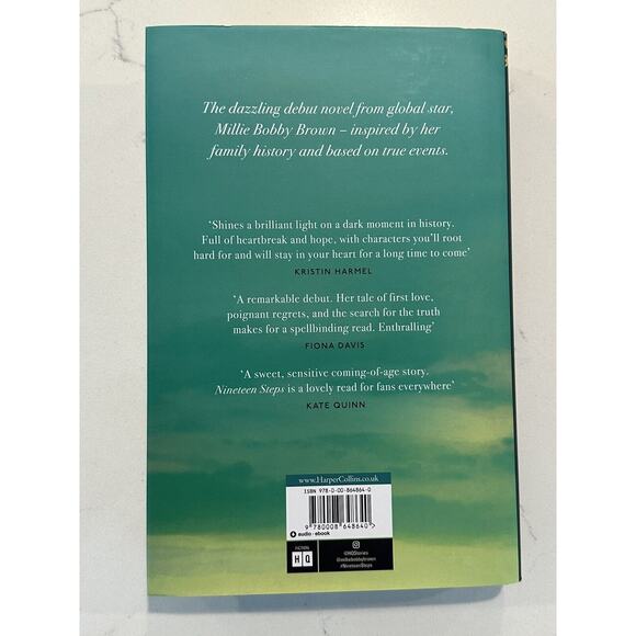 Nineteen Steps By Millie Bobby Brown Autographed Signed First Edition - Picture 5 of 9